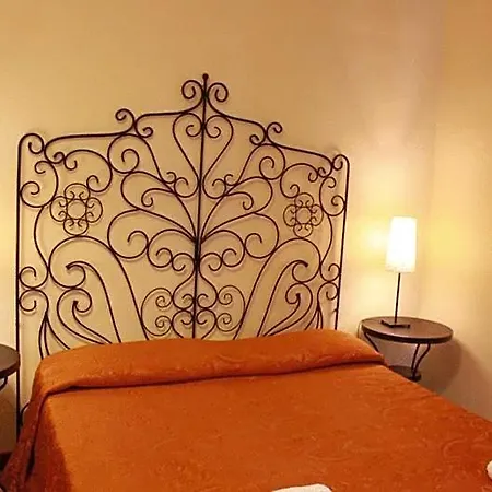 Campidoglio Hotel 3*