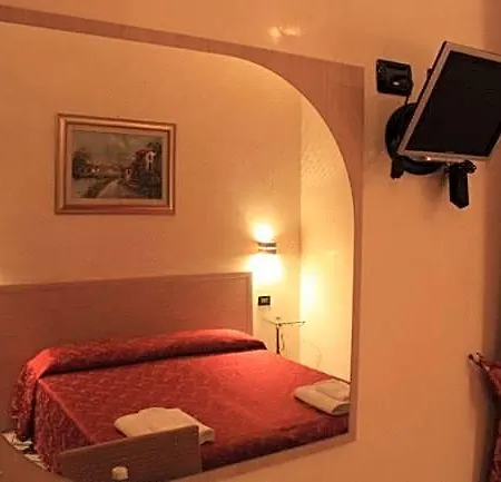 Campidoglio Hotel 3*