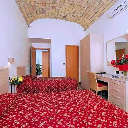Campidoglio Hotel 3*