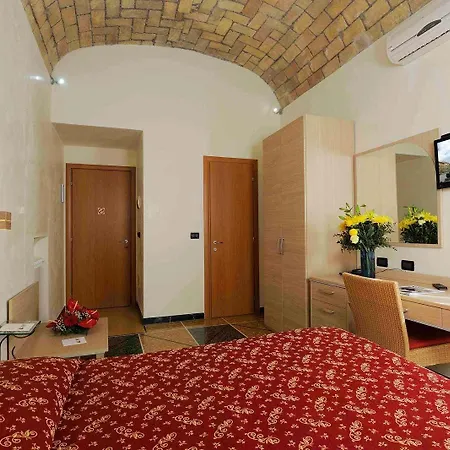 Campidoglio 3*