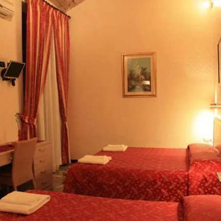 Hotell Campidoglio 3*