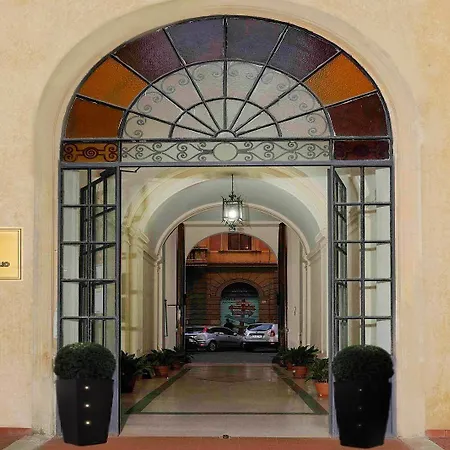 Отель Campidoglio Рим